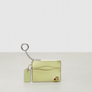 Coach Wavy Zip Card Case With Key Ring In Smooth Coachtopia Leather Verde Claro | COH865562